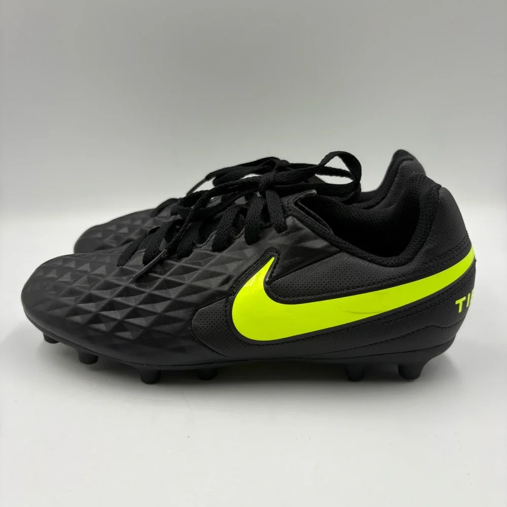 Nike Tiempo Legend 8 Club Soccer Cleats Kids 5Y Black Volt Good Textured MG